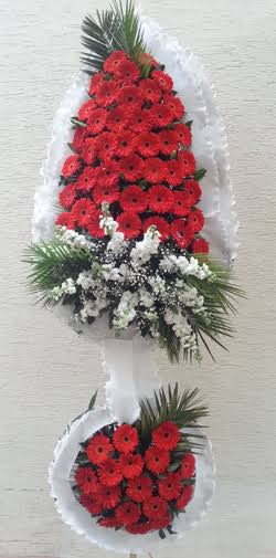 Kırmızı beyaz ayaklı sepet